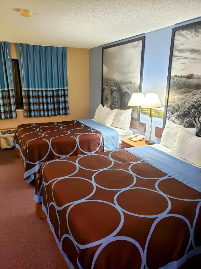 Super 8 By Wyndham Chariton Hotel Екстериор снимка