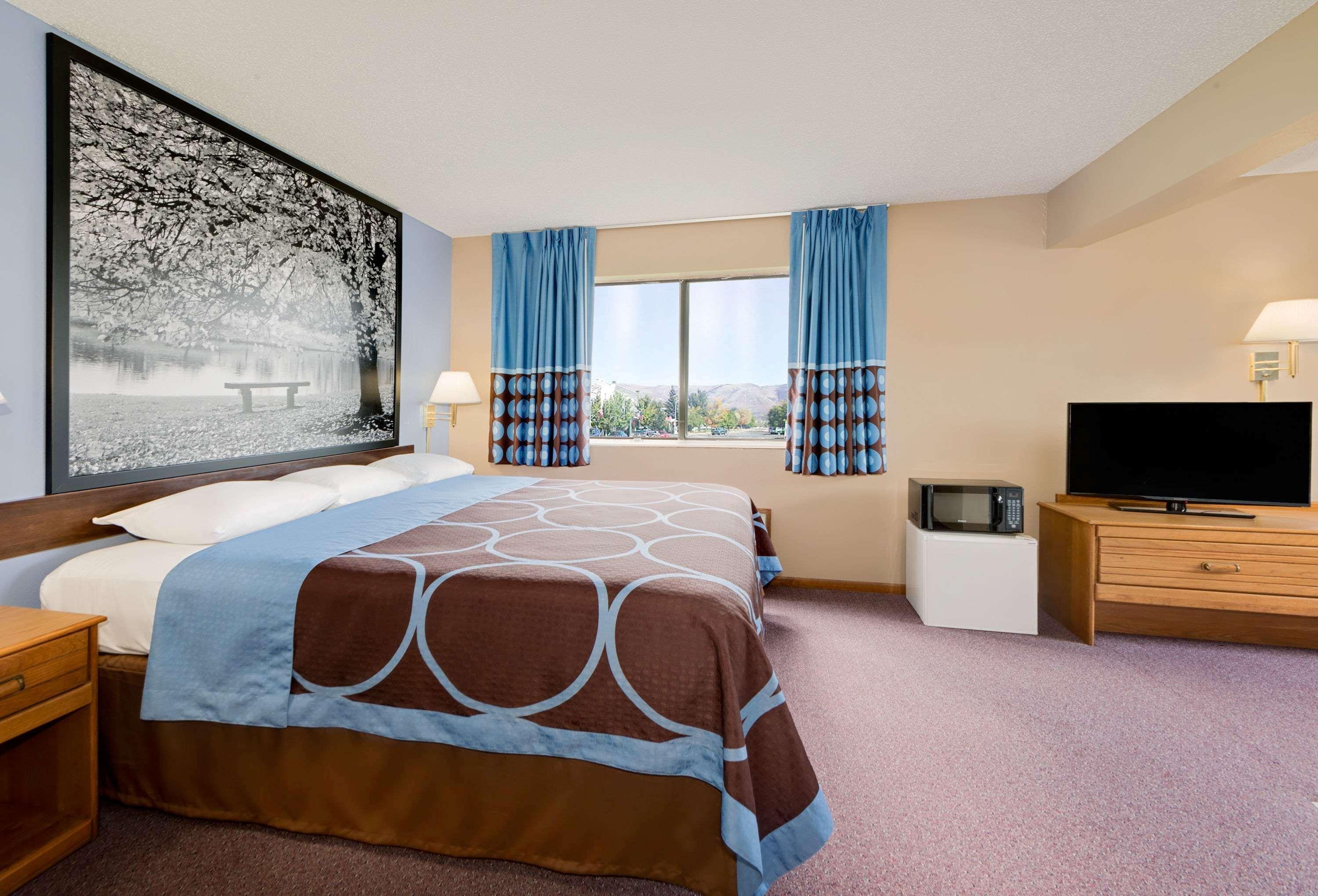 Super 8 By Wyndham Chariton Hotel Екстериор снимка
